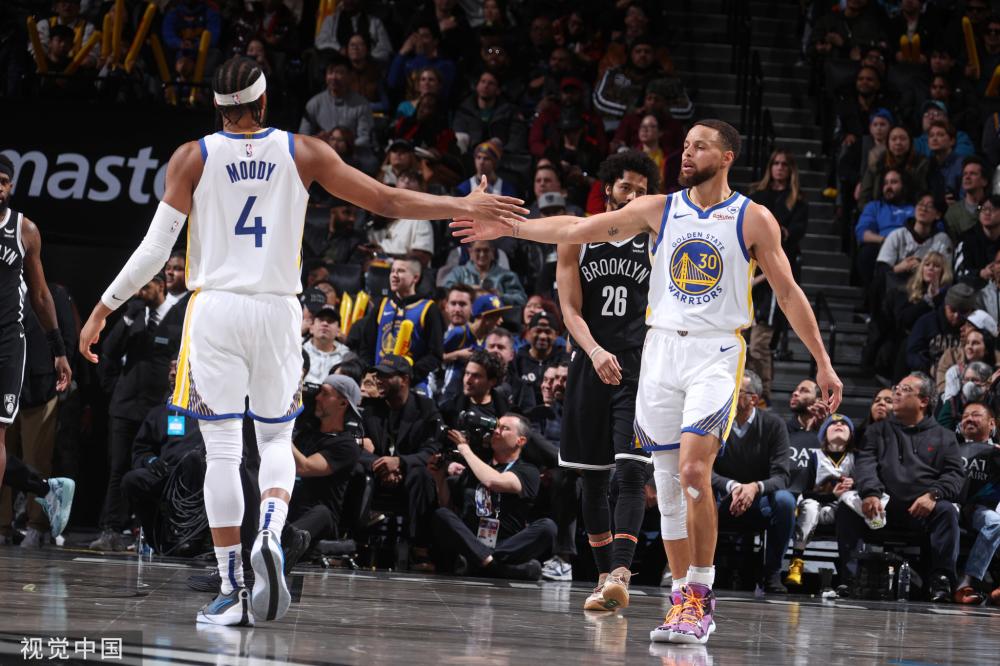 现脱颖而出 现脱颖而出