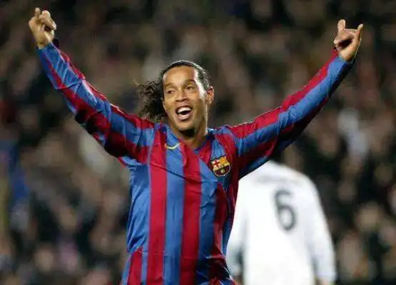 棋迷们更深 棋迷们更深